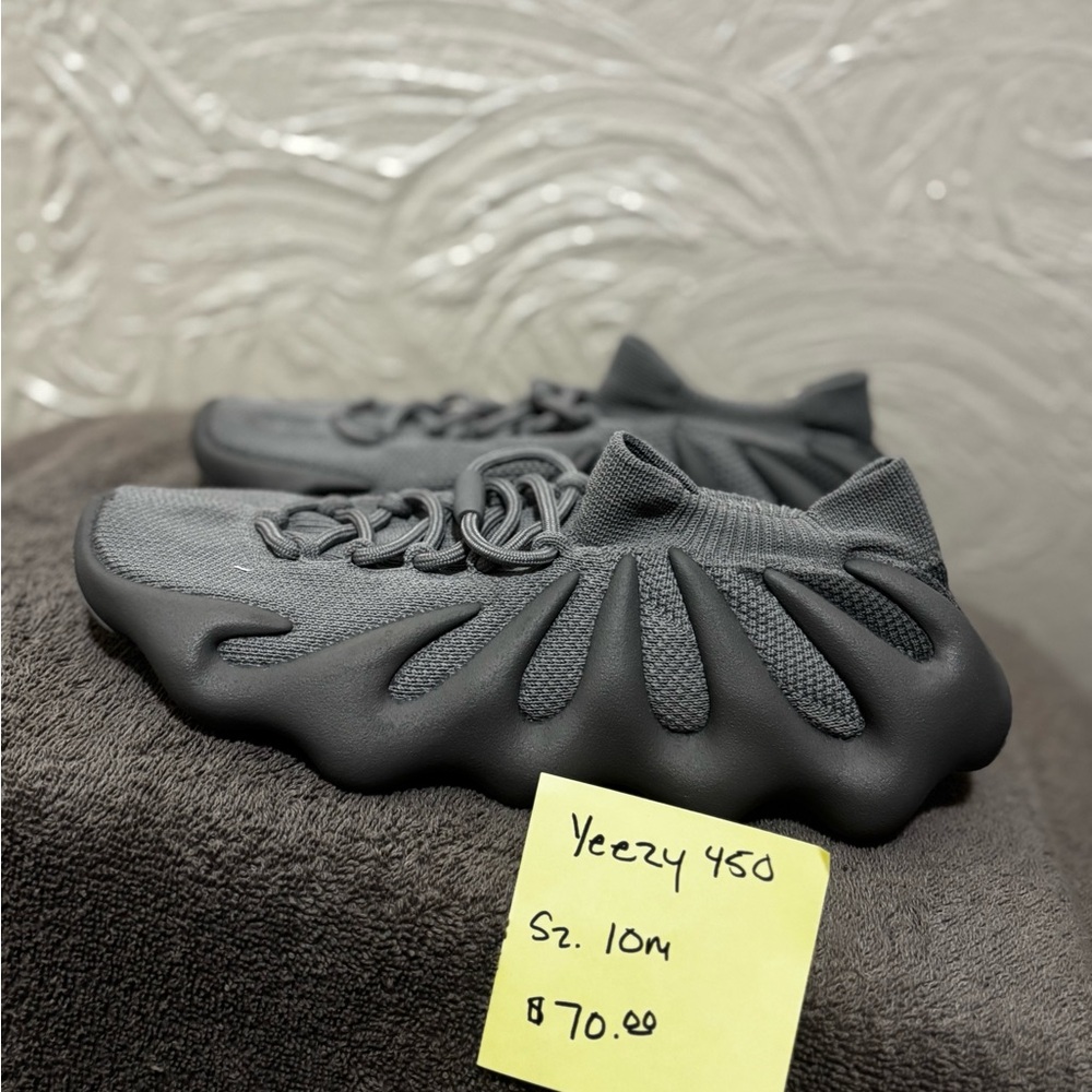 Yeezy 450 Black mens' Shoes